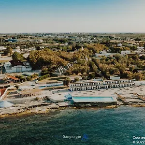4* Hotel Baia Sangiorgio & Club