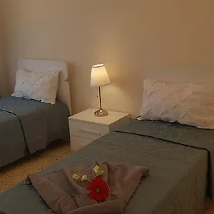  Гостевой дом Residenze Benedetto Croce